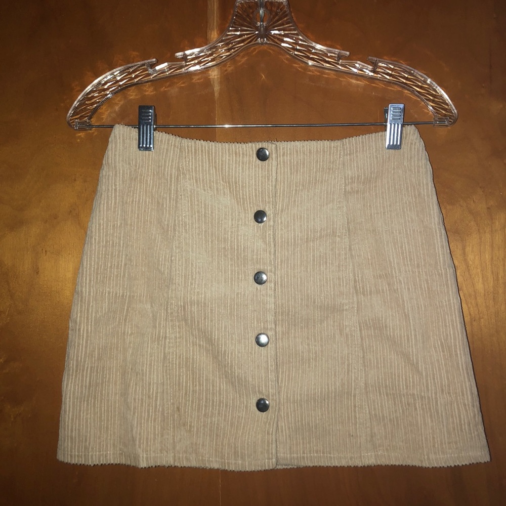 Forever 21 tan corduroy skirt